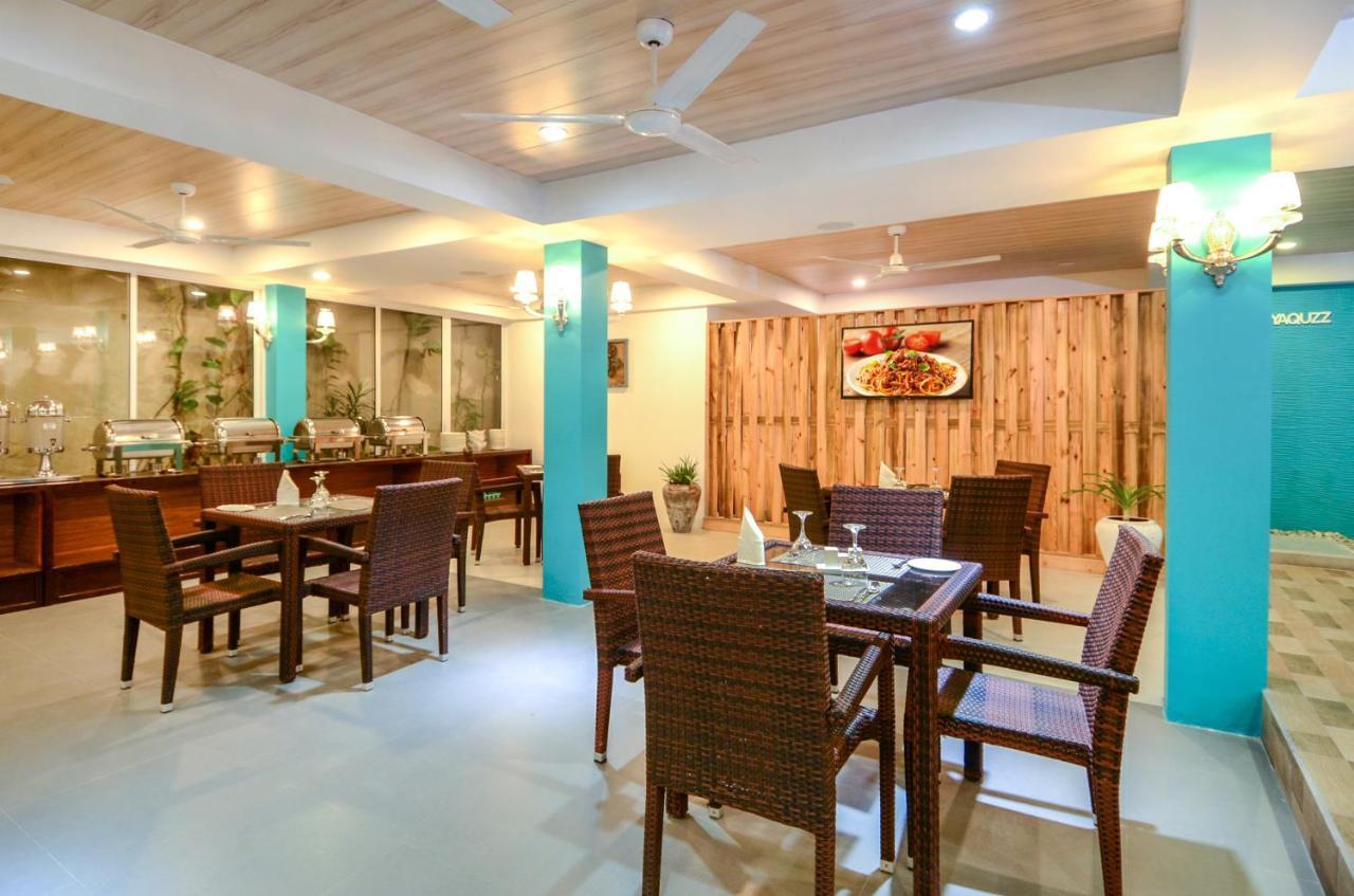 Aquzz Hotel & Spa - Maldives Maafushi Exterior photo